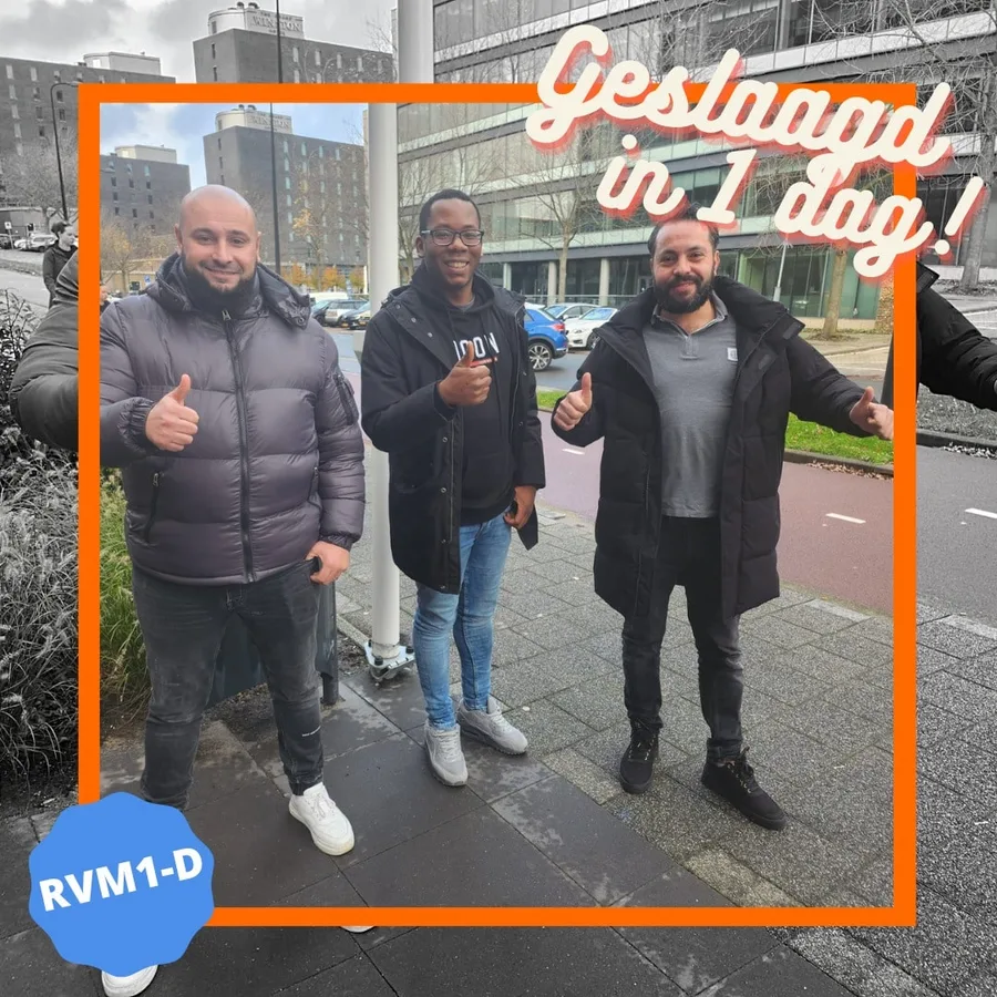 Drie cursisten die dezelfde dag zijn geslaagd bij NuVrachtwagen