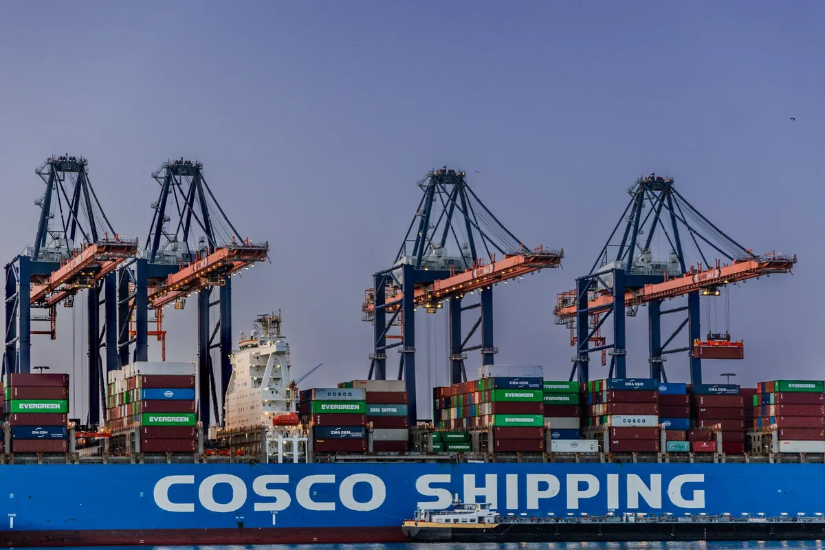 Containerterminal op de Maasvlakte in de haven van Rotterdam